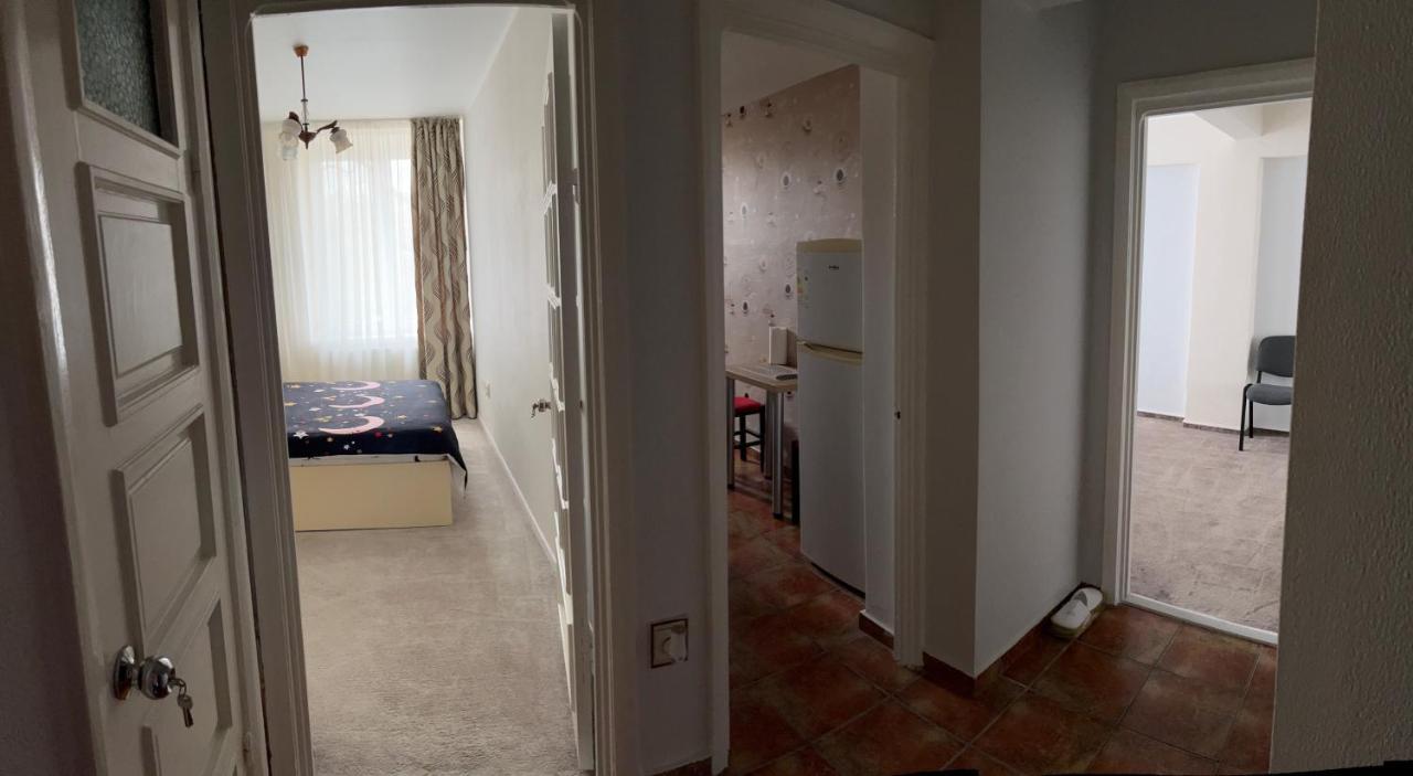 Linna Apartament Galaţi Exterior foto